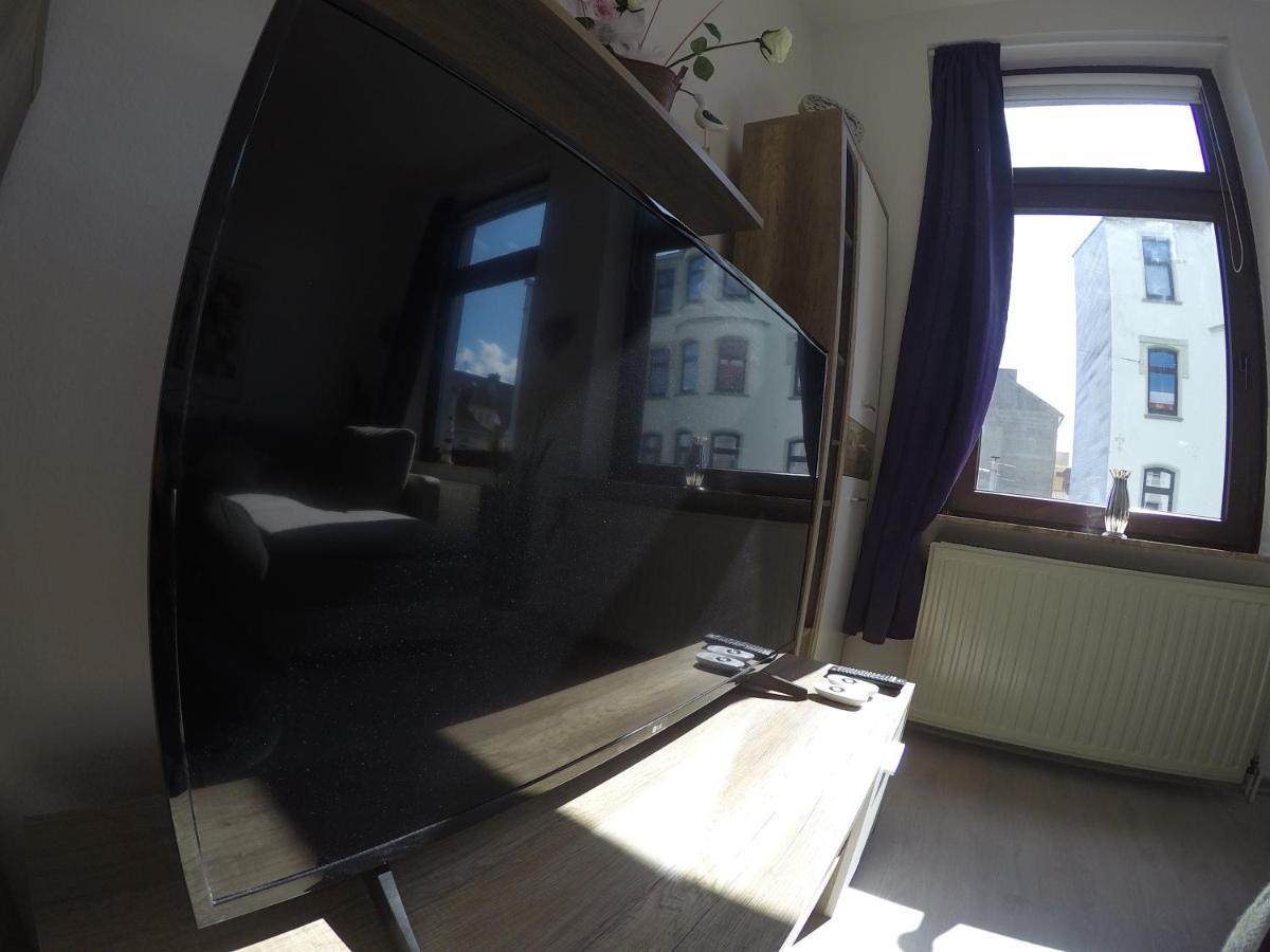 Vivid - Studioapartment Mit Balkon - Netflix - Wlan Вилхелмсхафен Екстериор снимка